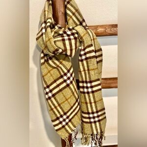 BURBERRYS Classic Plaid 100% Lambs Wool (EUC AUTHENTIC VINTAGE)